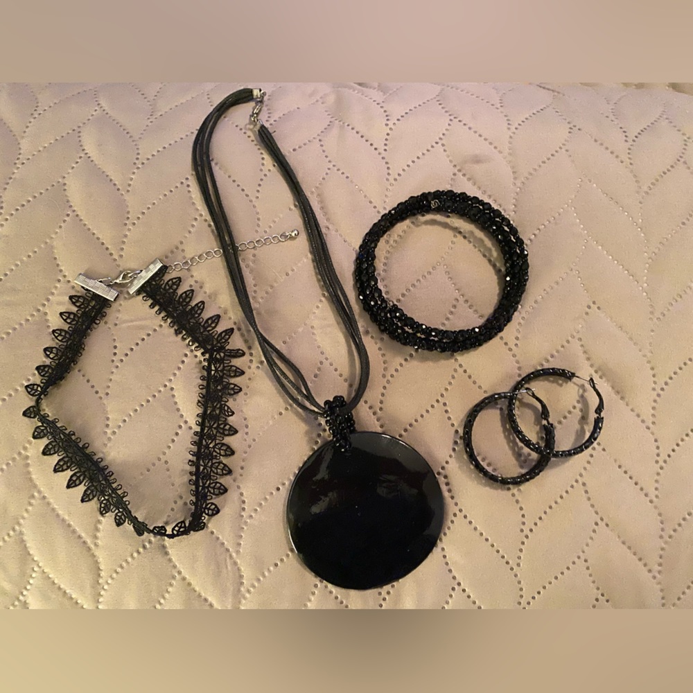 Black jewelry set Gothic